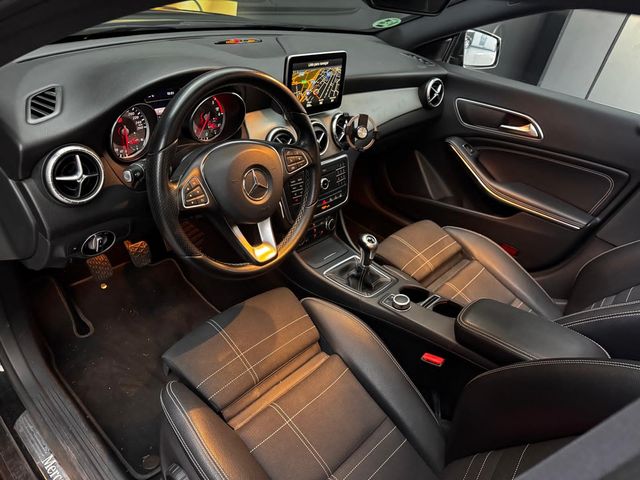 Mercedes-Benz Clase CLA 2016
