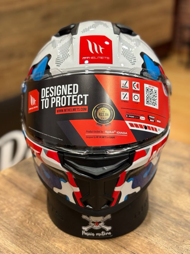 Casco MT Stinger 2 Yozu