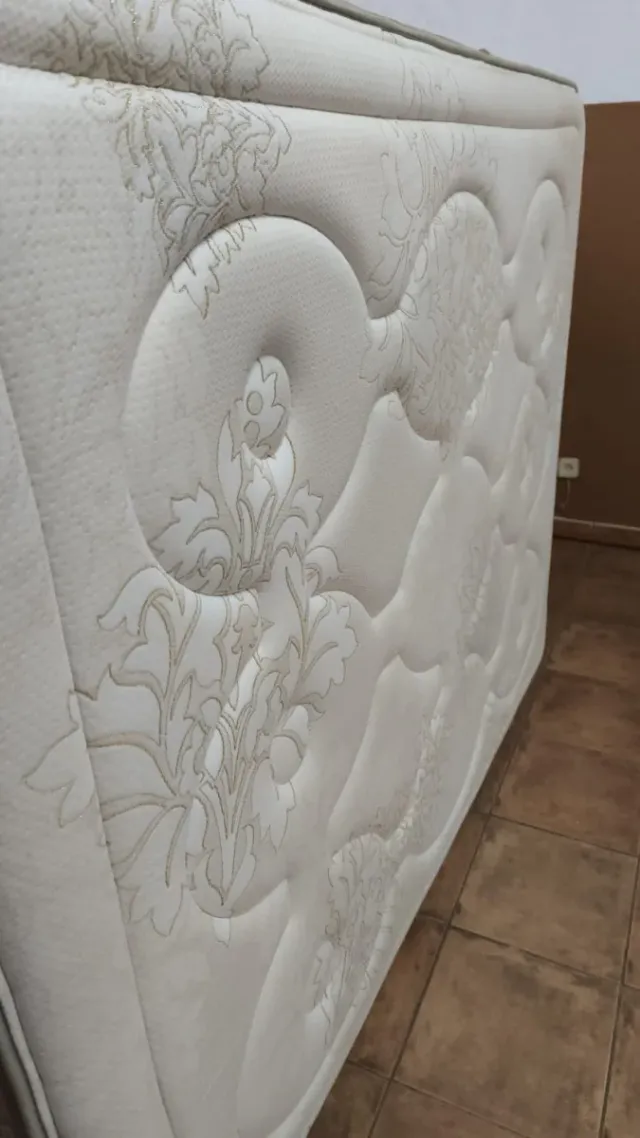 Colchón matrimonio gabiota oro 150x190cm. Cama.