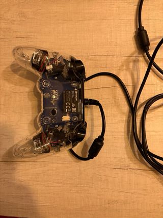 Mando PS4 Cable Transparente