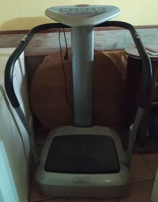 Máquina Vibratoria Crazy Fit Gym.