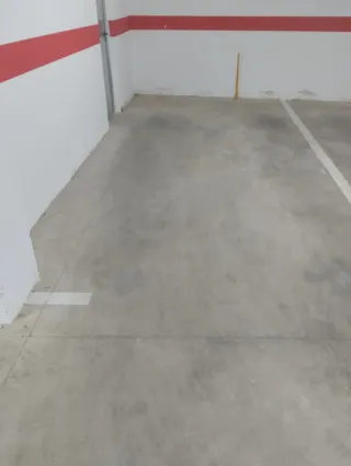 Garaje en alquiler en Almendralejo zona la Farola.