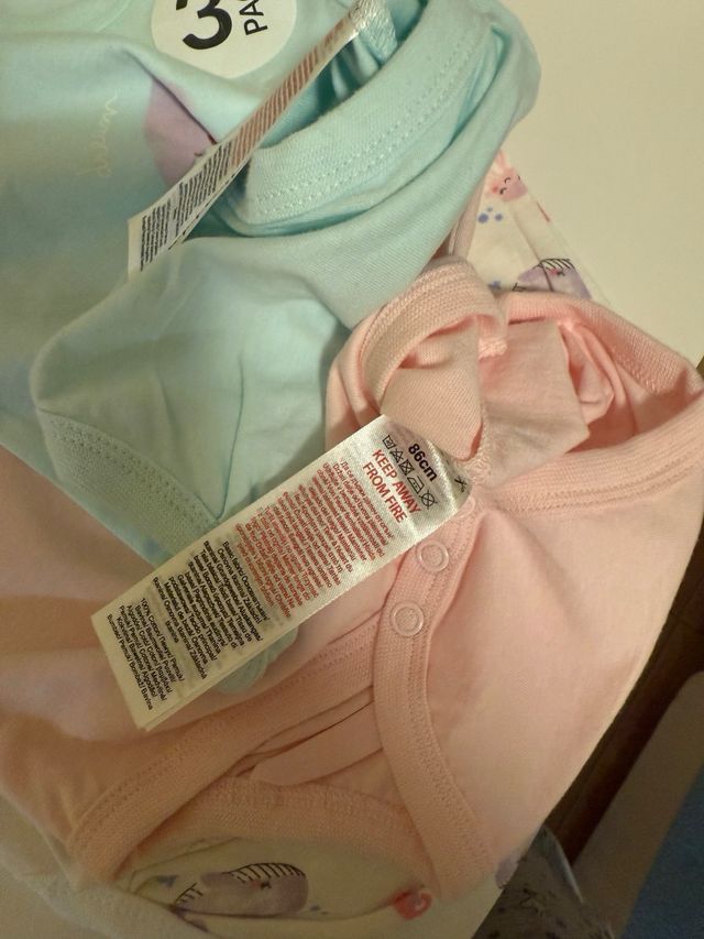 Pack 3 Bodies Bebé So cute nuevo