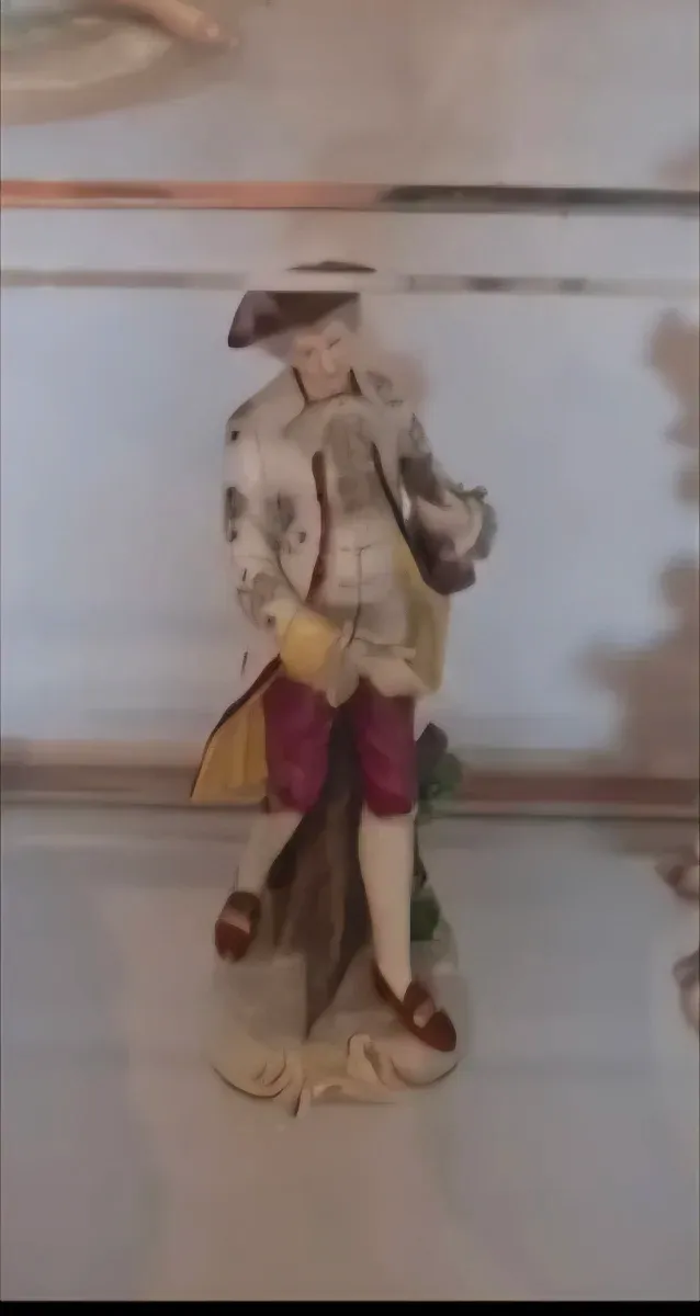 Figuras de porcelana decorativas