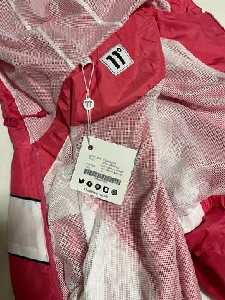 Paravientos 11 Degrees rosa y blanco