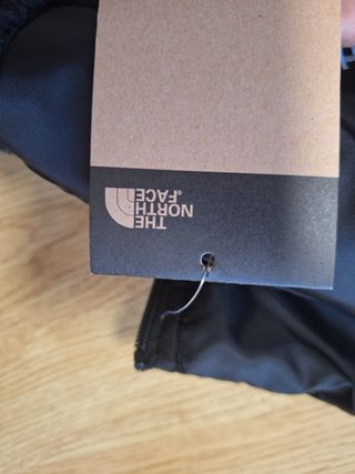 Cazadora The North Face Negra