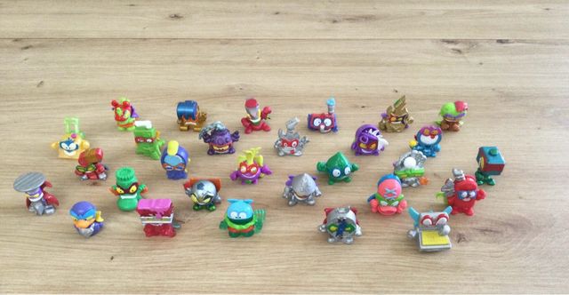 Superthings Colección Figuras