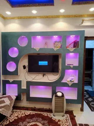 Pladur.    Pintura  tarima.  Fontaner