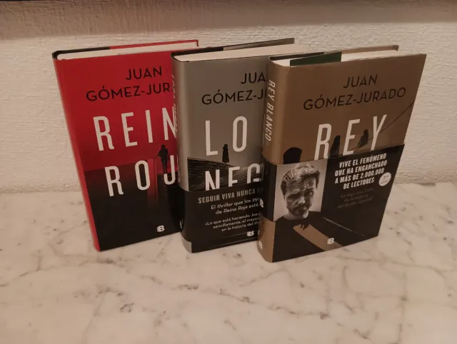 Trilogía Reina roja, Rey blanco y Loba negra.