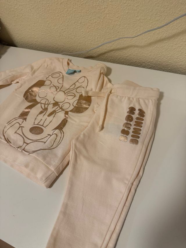 Conjunto Minnie Mouse Disney nuevo