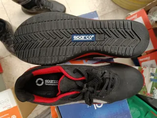 Zapatos de seguridad Sparco talla 42