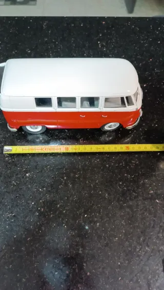 Volkswagen T1 Rojo y Blanco