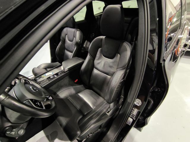 Volvo XC60 2.0 D4 R-Design Auto