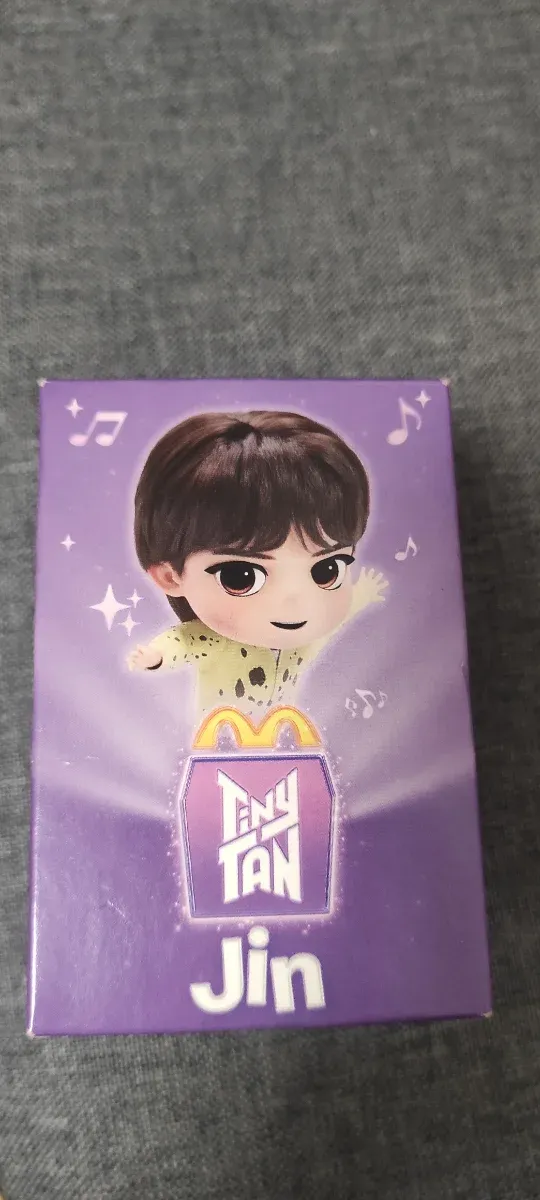 Lote 4 BTS Tiny Tan McDonald's