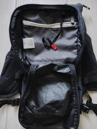 Mochila Trail Running Salomon Negra