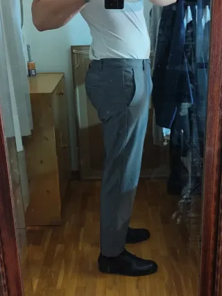 Pantalones de traje grises