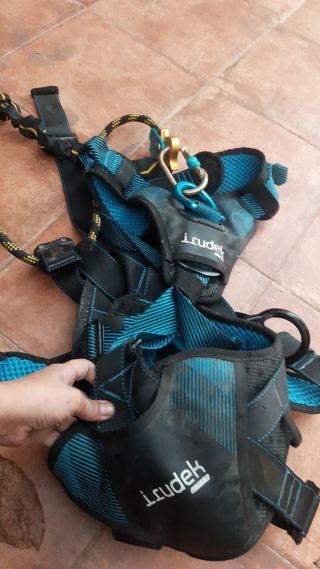 Arnés de seguridad para escalada