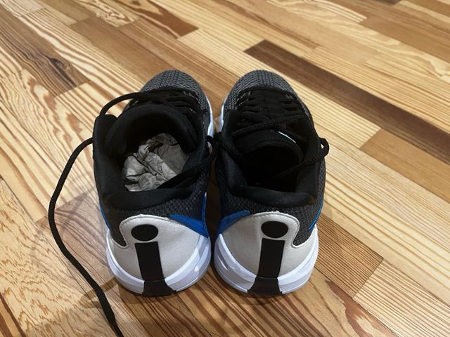 Zapatillas Nike Sabrina 1 Mujer Negro/Azul