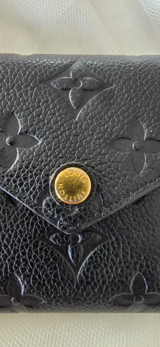 Cartera Louis Vuitton Zoe Negra