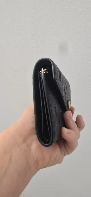 Cartera Louis Vuitton Zoe Negra