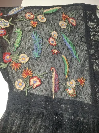 Camiseta Zara Transparente Bordada Flores