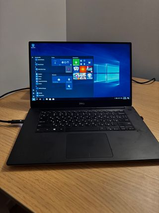 Dell XPS 15 9570 i7 16GB 256GB SSD
