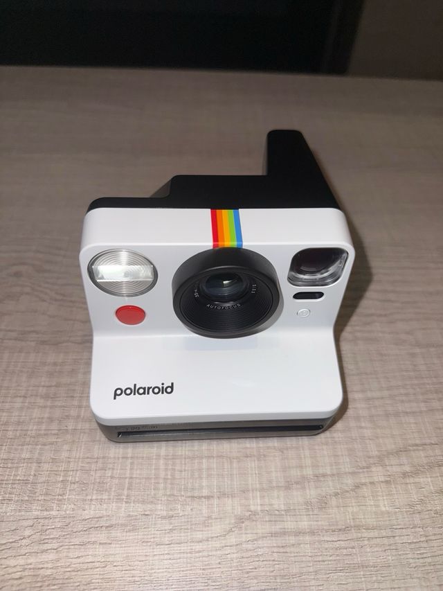 Cámara Polaroid Blanca