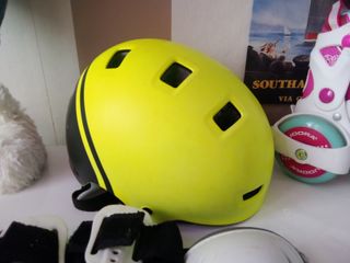 Patines Hudora Talla 30-33 con protectores