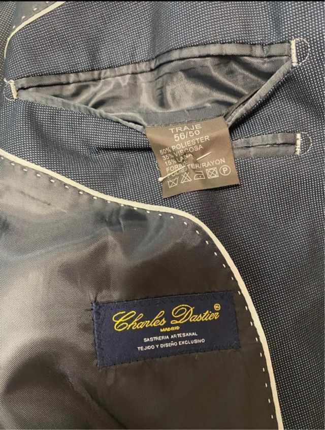 Traje de ejecutivo gris talla 46