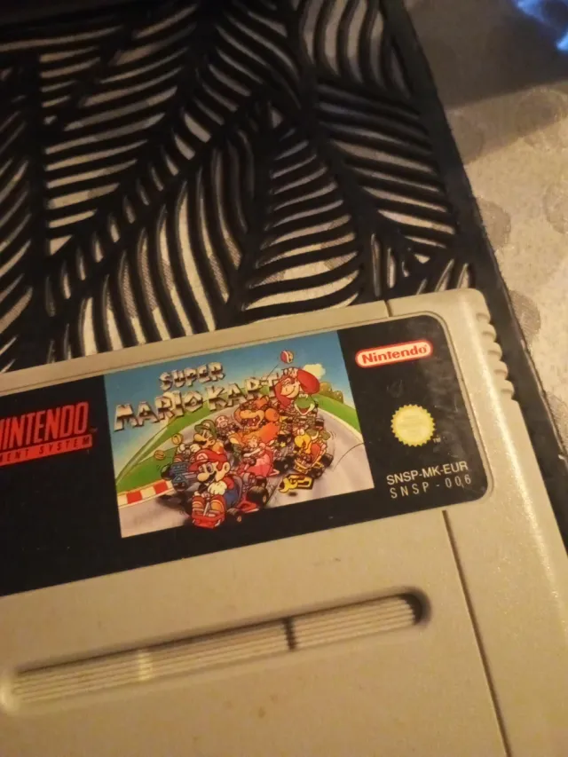 Super Nintendo Super Mario Kart SNES