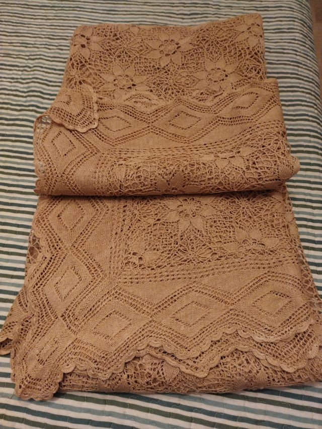 Colcha ganchillo beige