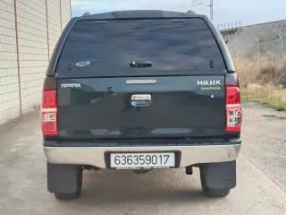 Toyota Hilux 2016