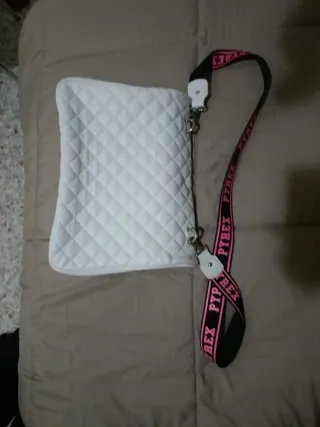 Borsa Pyrex bianca trapuntata