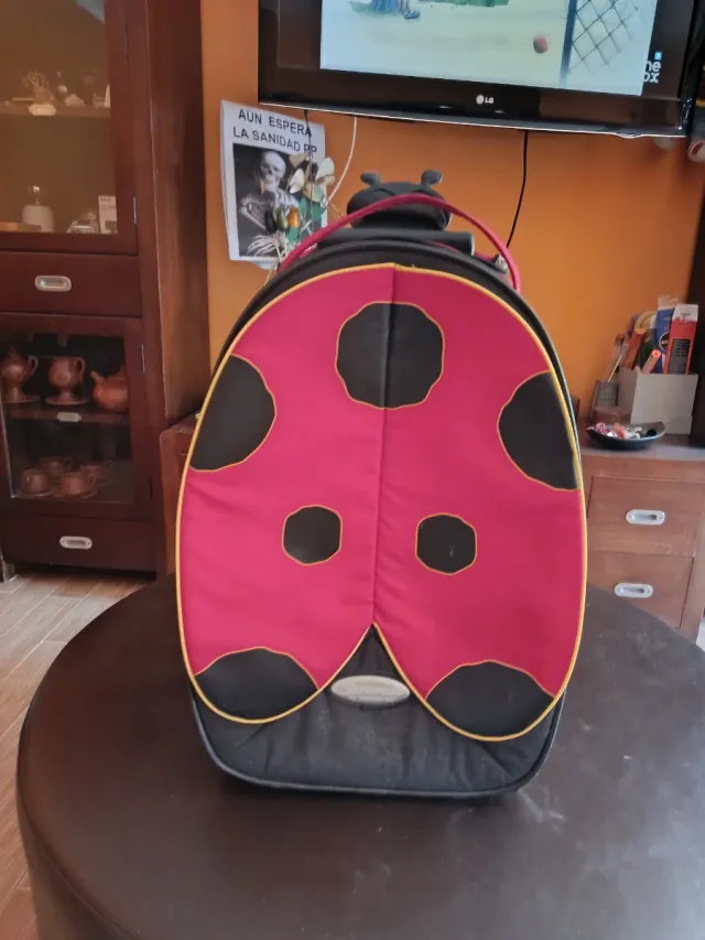 Mochila infantil mariquita