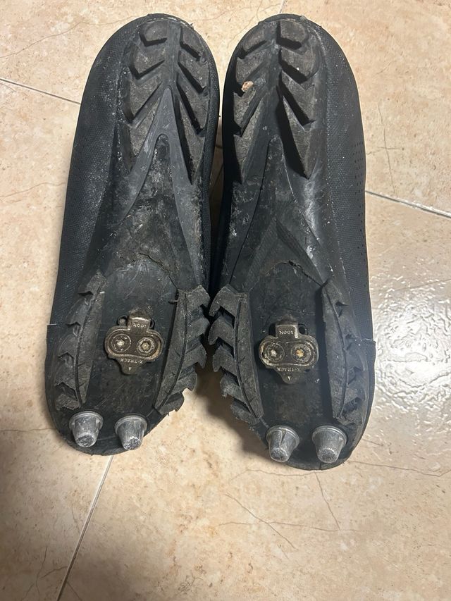 Zapatillas Ciclismo Negras Boa
talla 41