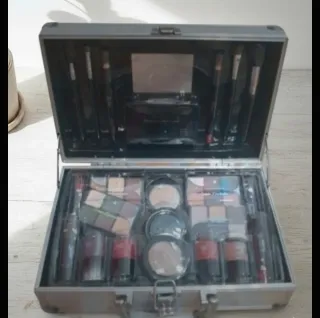 Maletín Maquillaje Nuevo Sin Abrir