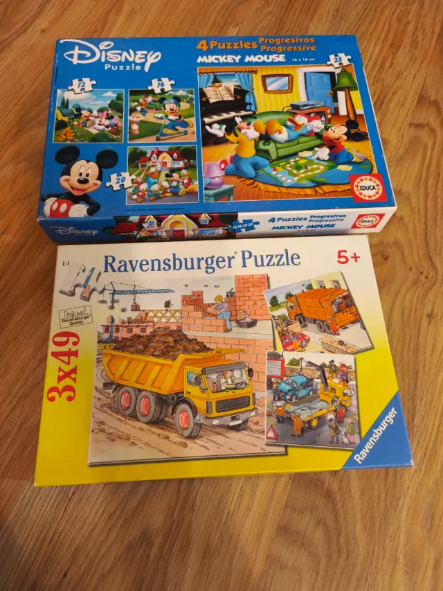 Lote 2 puzzles Disney y Ravensburger