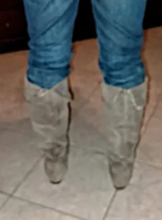 Stivali donna scamosciati beige Tg 41