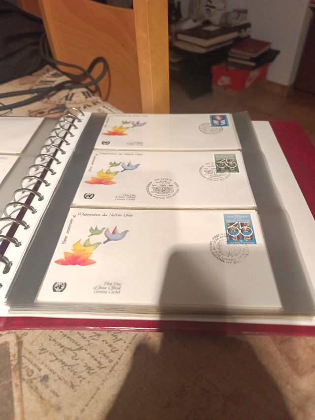 Álbum Sellos Sobres Primer Día Naciones Unidas  