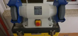 Electroafiladora E+P 200 M