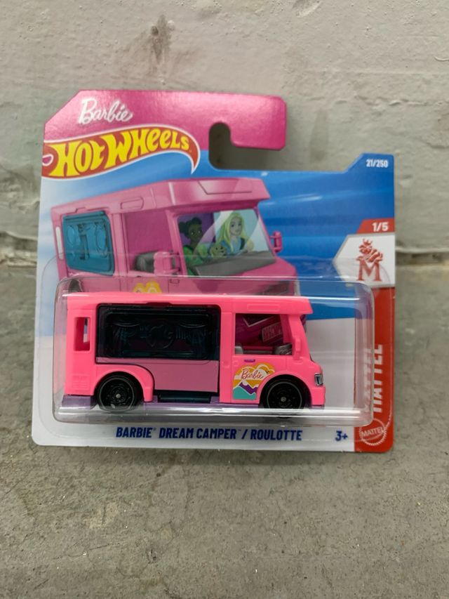 Hot Wheels Barbie Dream Camper 1/5