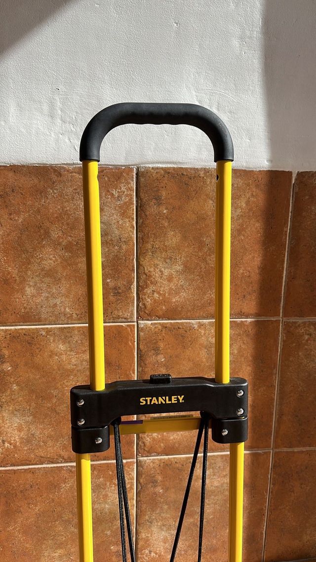 Carrito Stanley SXWTD-FT584 escaleras 60 kg