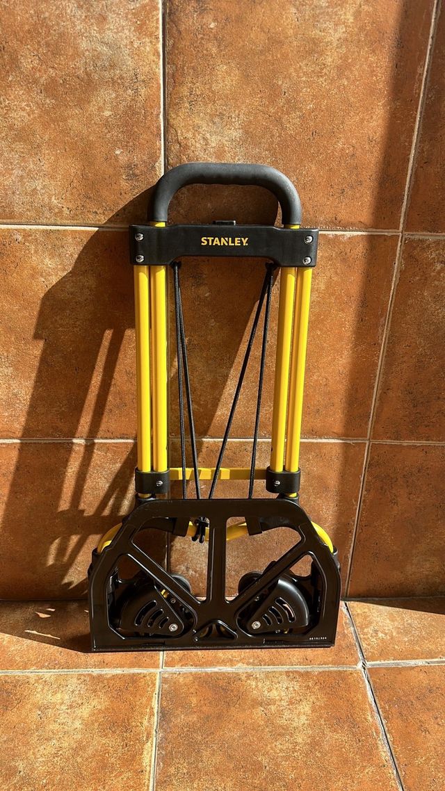 Carrito Stanley SXWTD-FT584 escaleras 60 kg