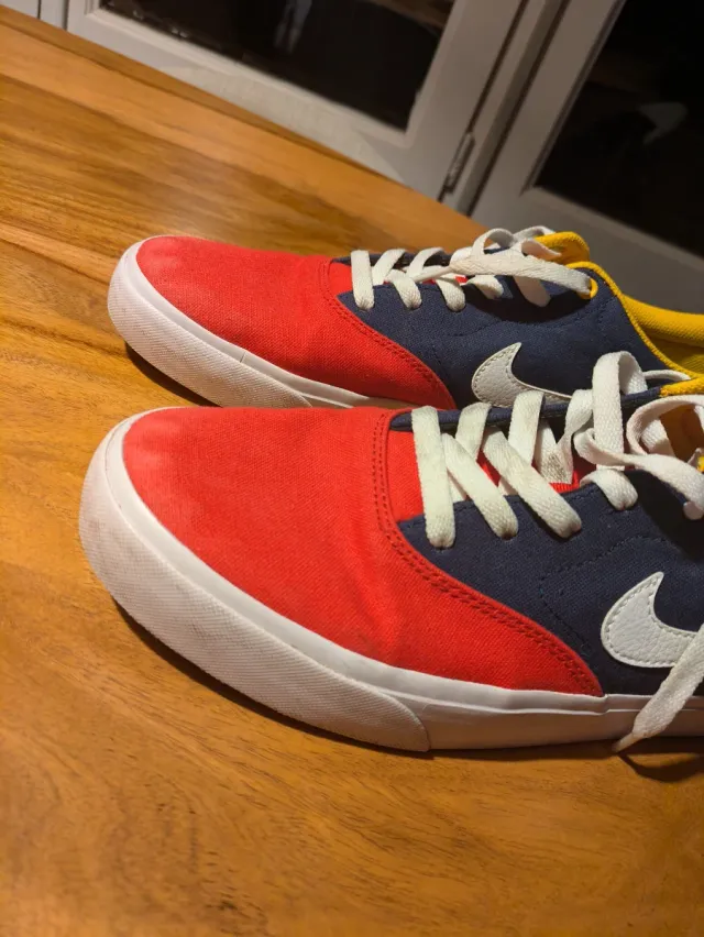 Zapatillas Nike SB Charge Solarsoft Azul/Rojo