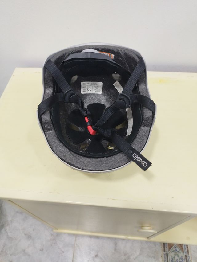 Casco Patinete Infantil Plata