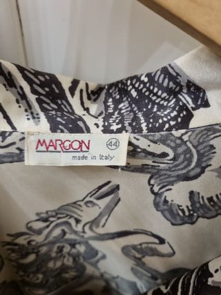 Blusa de satén con estampado