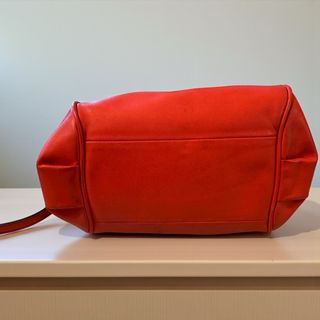Borsa in pelle rossa elegante