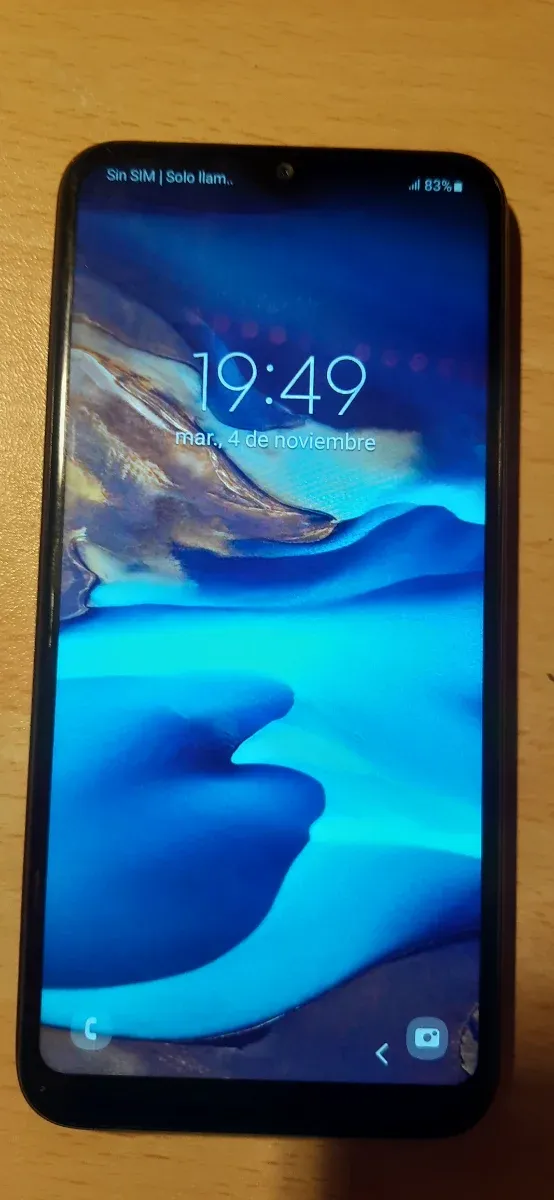 Teléfono móvil negro