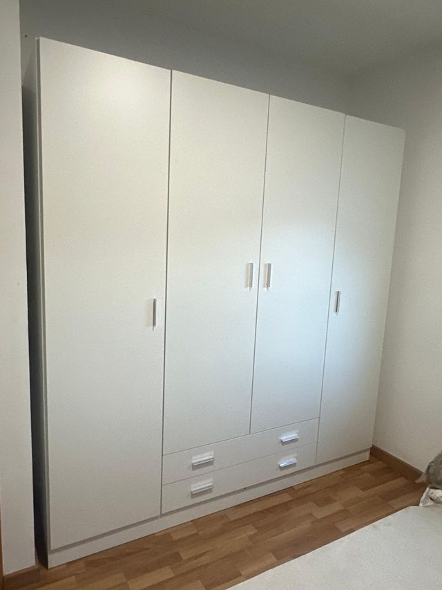 Offerta di armadi a 2, 3 e 4 ante 200x200!!!!