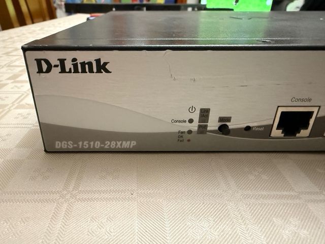 Switch D-Link DGS-1510-28XMP | 24P PoE+ Gigabit